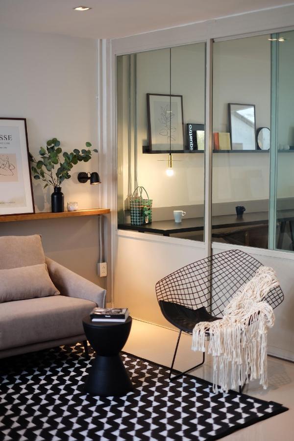 Вилла Aridom Designer Loft House Бангкок Экстерьер фото