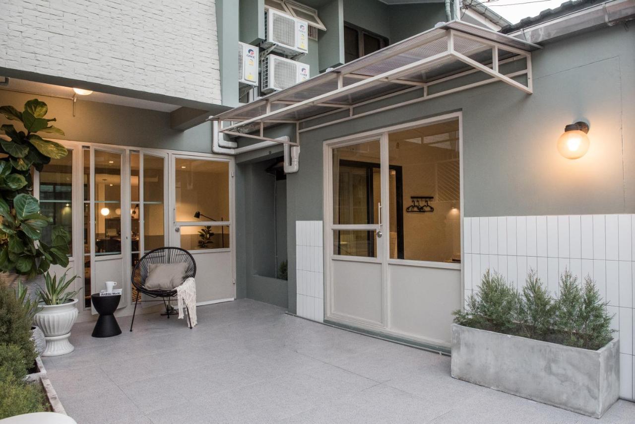 Вилла Aridom Designer Loft House Бангкок Экстерьер фото